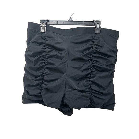 BloomChic Swim Bottom Black Rushed Shorts Bloomers Sz 22-24 - Picture 1 of 9
